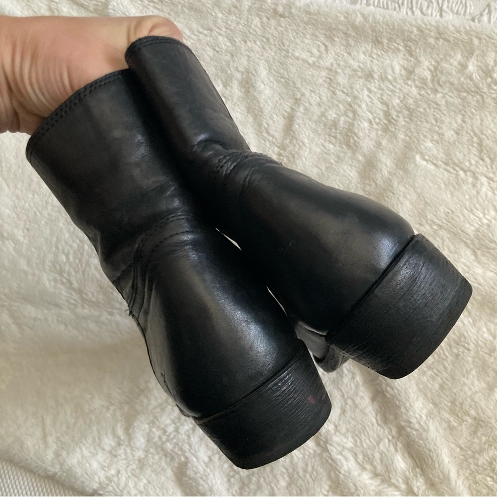 Frye Black Leather Ankle Boots Booties - Picture 8 of 13